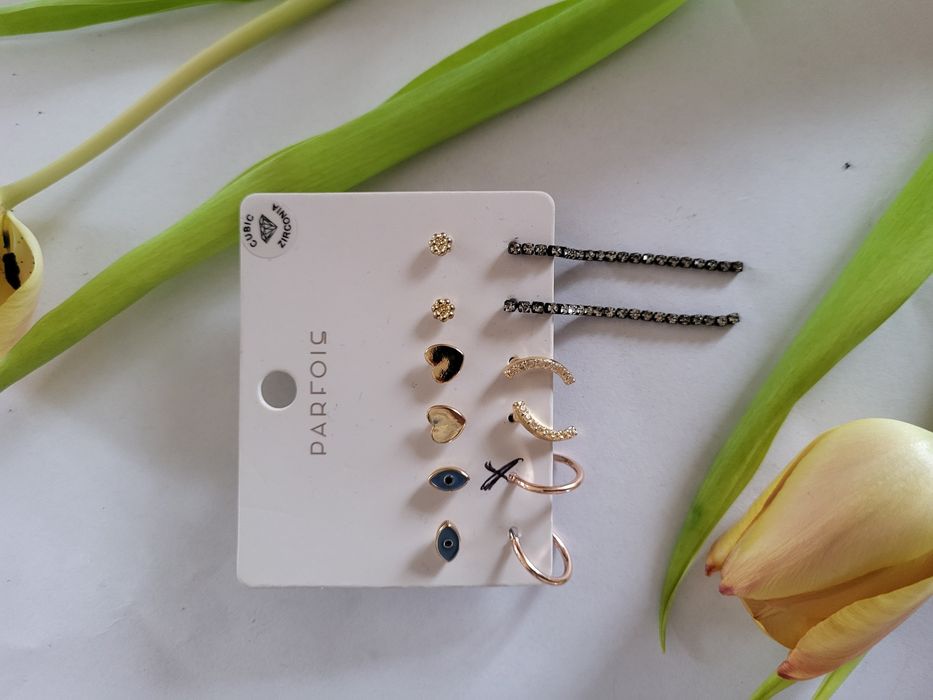 Zestaw kolczyków Parfois 6 par sztyft