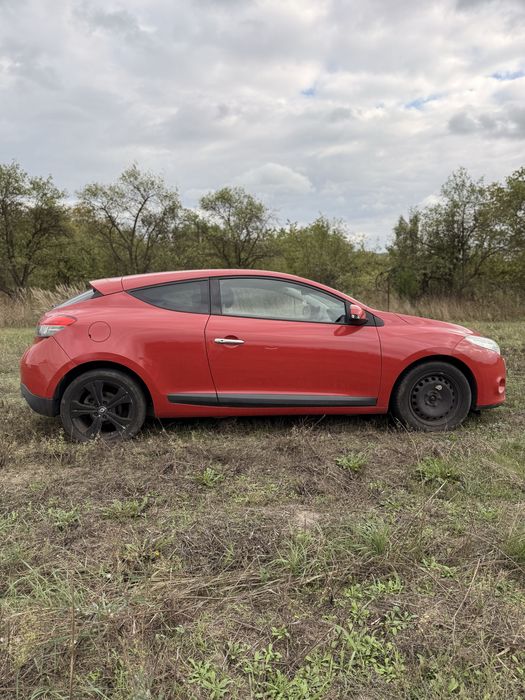 Renault Megane 3 coupe cześci OV727 DC4000 drzwi maska zderzak klapa