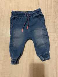 Spodnie jeansowe dla dziewczynki r.68