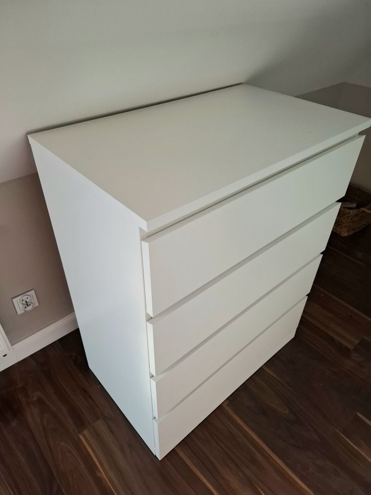 Biała komoda malm ikea 4 szuflady