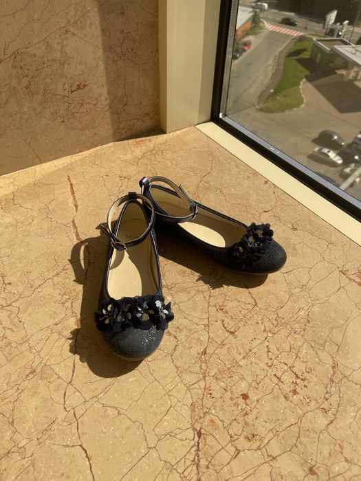 Bata балетки балетки туфлі в школу для дівчинки