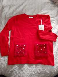 Sweter czerwony świąteczny prezent