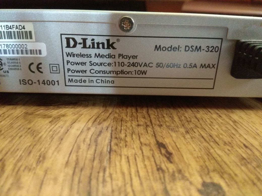 D-Link DSM-320 wireless media player + TV tuner homecast c 3300