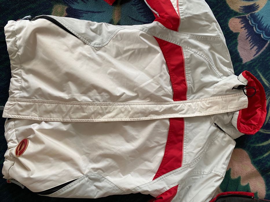 Продам гірськолижний костюм