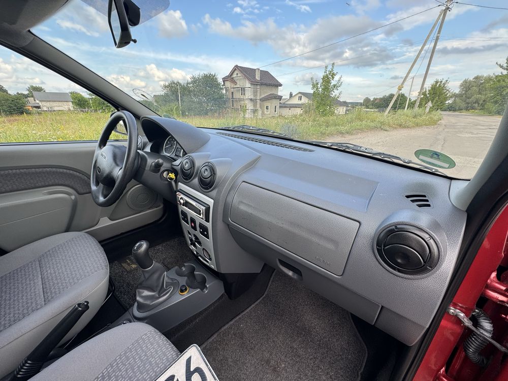 Dacia Logan 1.6 бензин