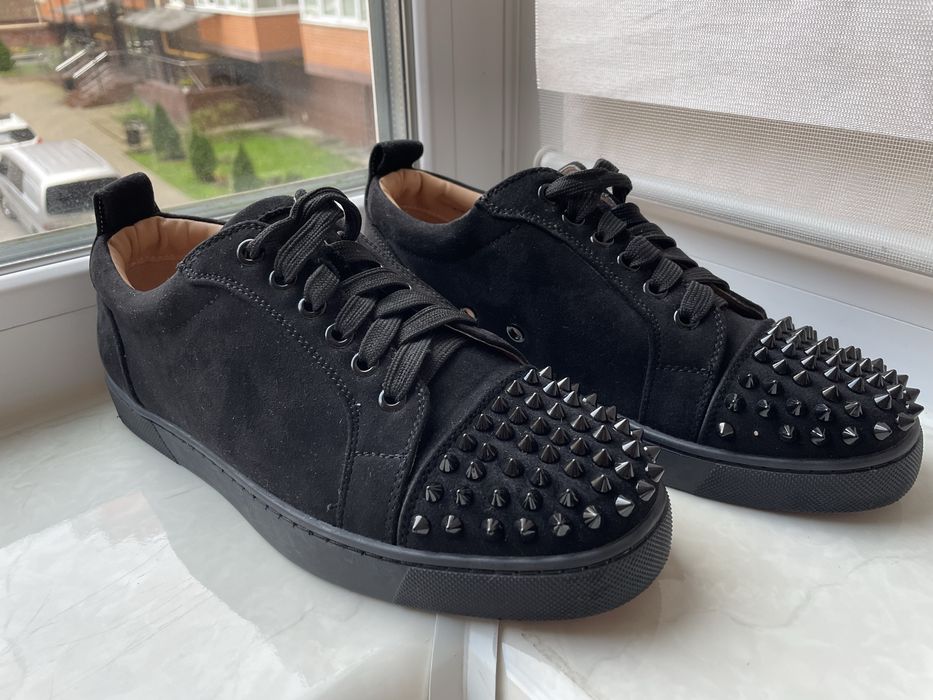 Кеди Christian Louboutin Взуття 38 розмір