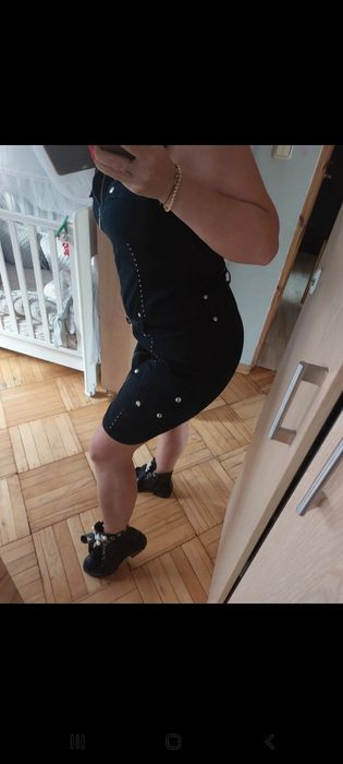 Sukienka czarna M/L Lafei-Nier