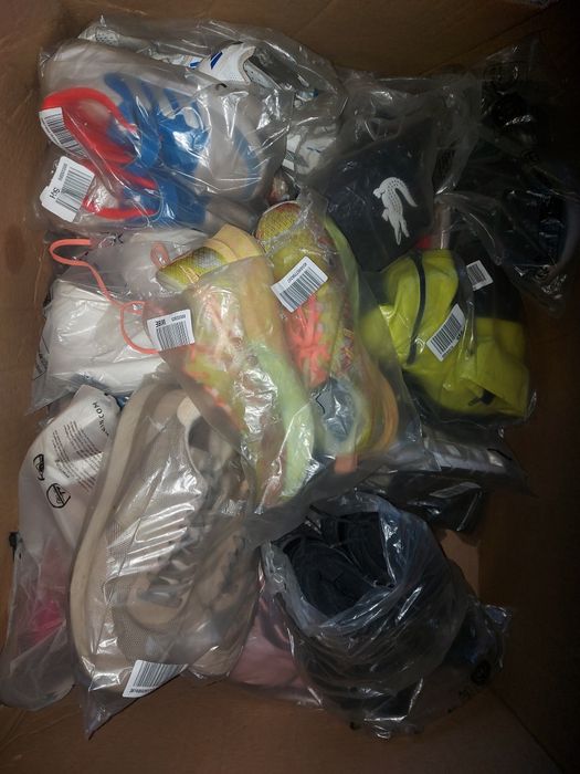 Box nike adidas zalando