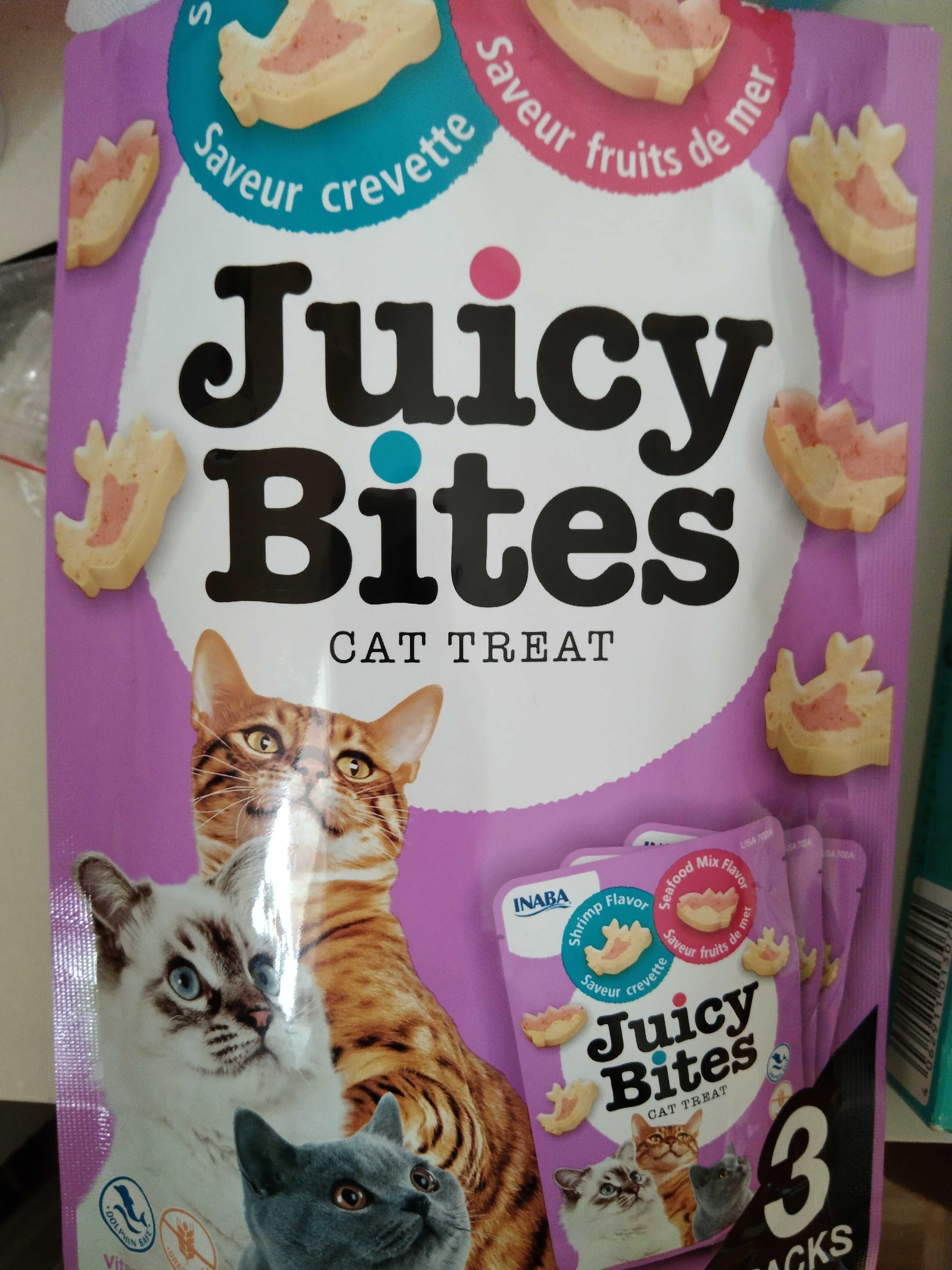 Juicy bites cat terats