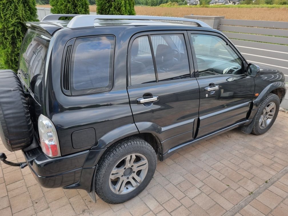 Suzuki Grand Vitara 2.0 Special Edition