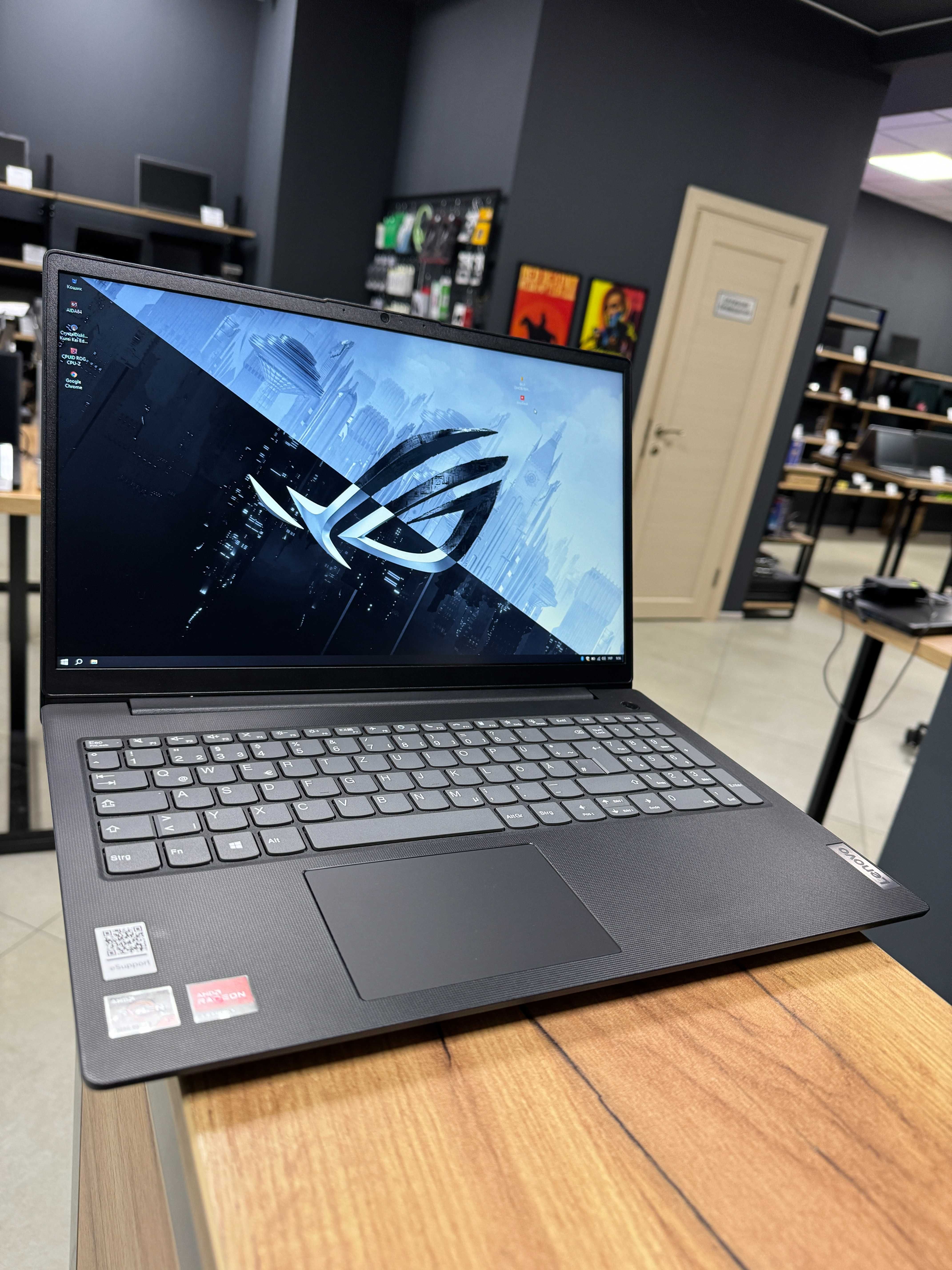 Ноутбук Lenovo IdeaPad V15 - Ryzen 5 5500U 6 ядер/12 GB/256 NVME/FHD