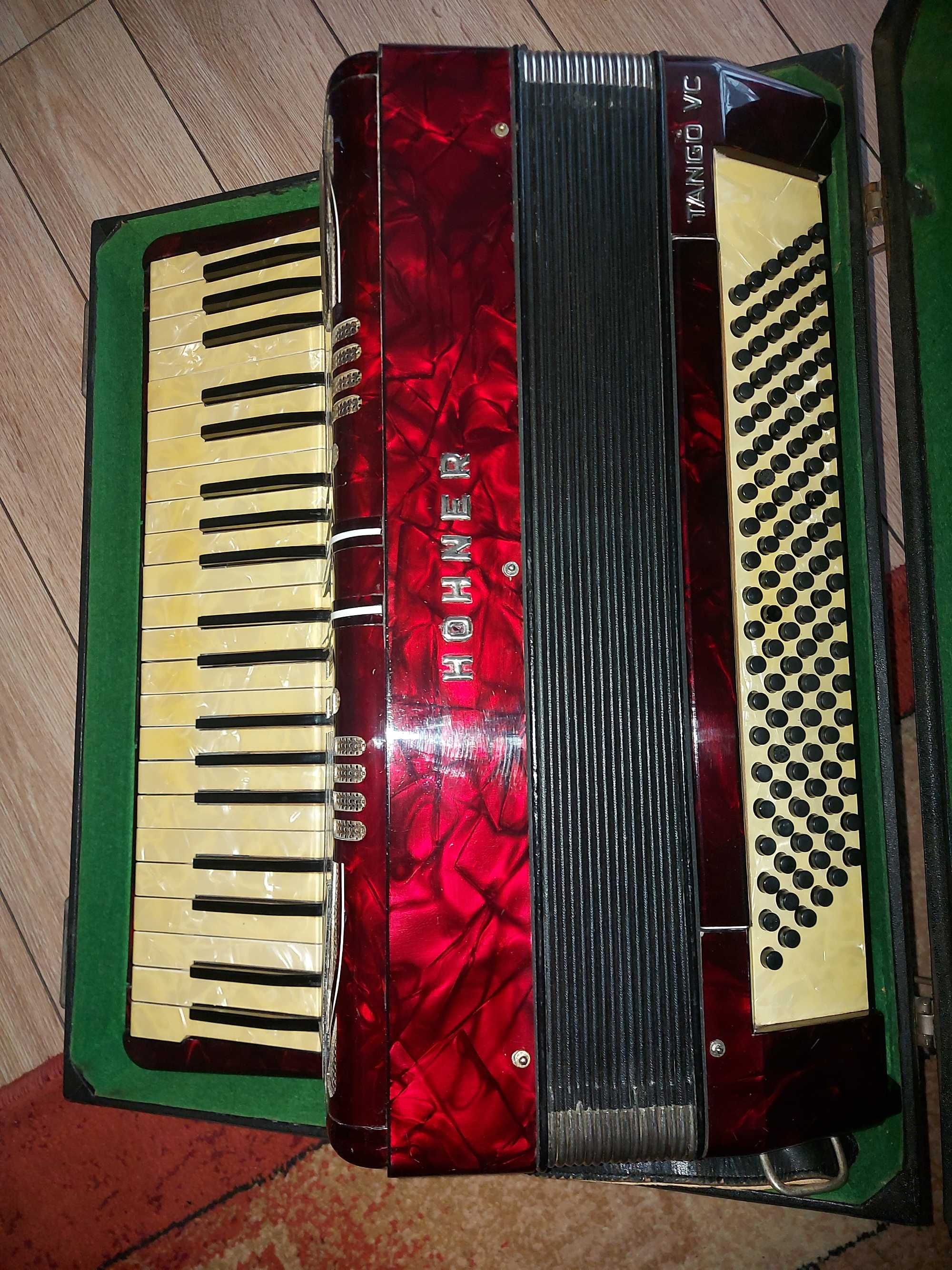 Akordeon hohner Tango VC  120bass