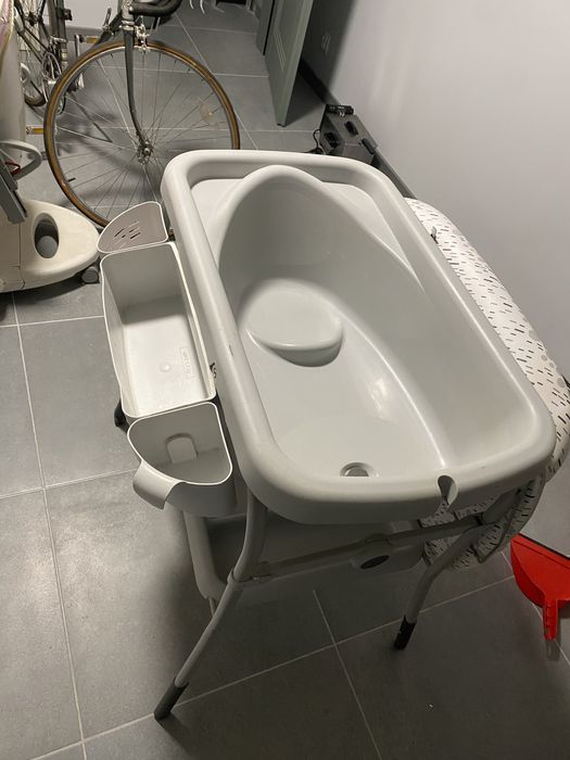 Chicco przewijak z myjką