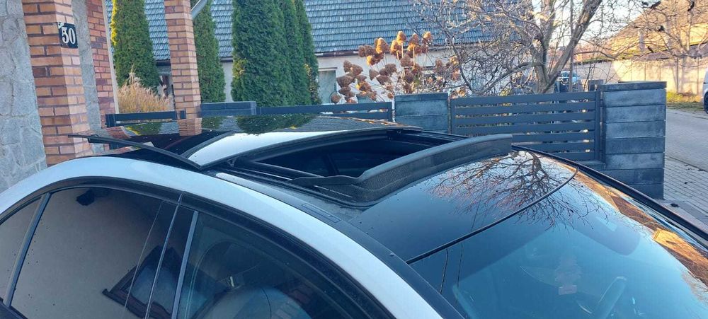 CESJA MERCEDES Klasa C 220 d 4MATIC 9G-TRONIC AMG CarPlay Panoramama