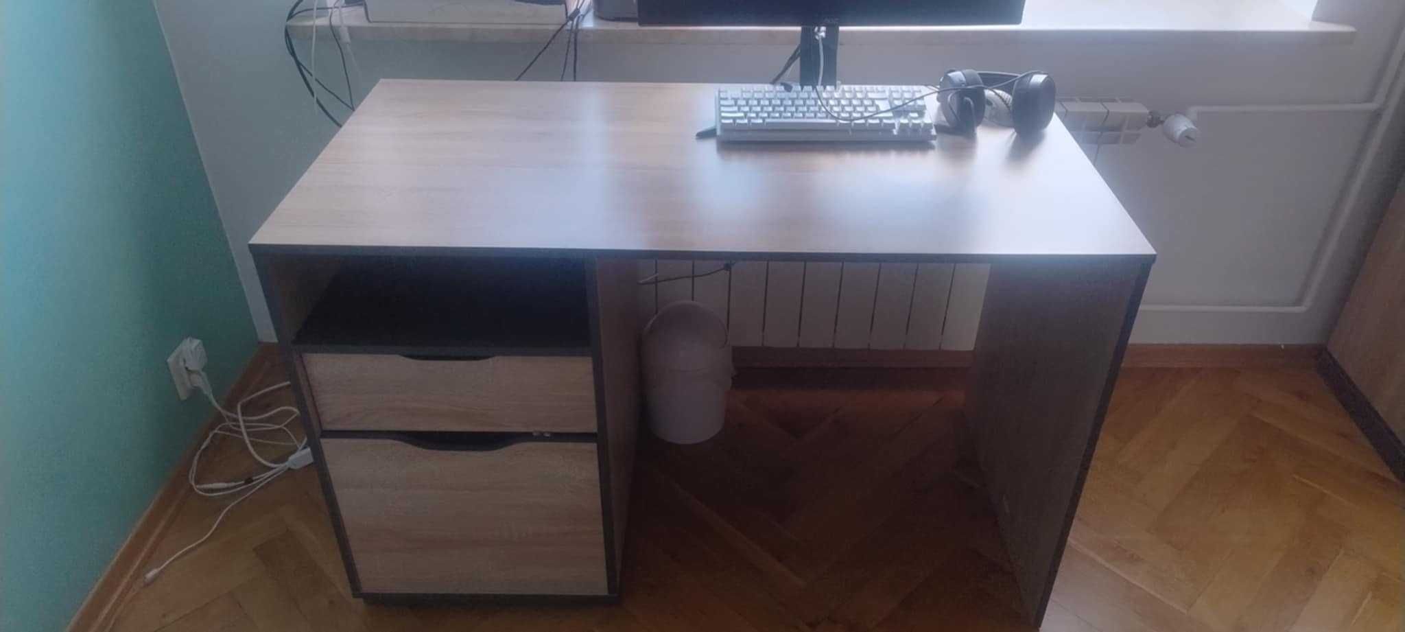 Zestaw mebli młodzieżowych, stan dobry