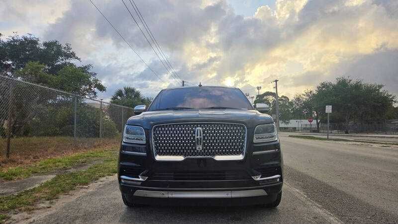 2018 Lincoln Navigator Black Label