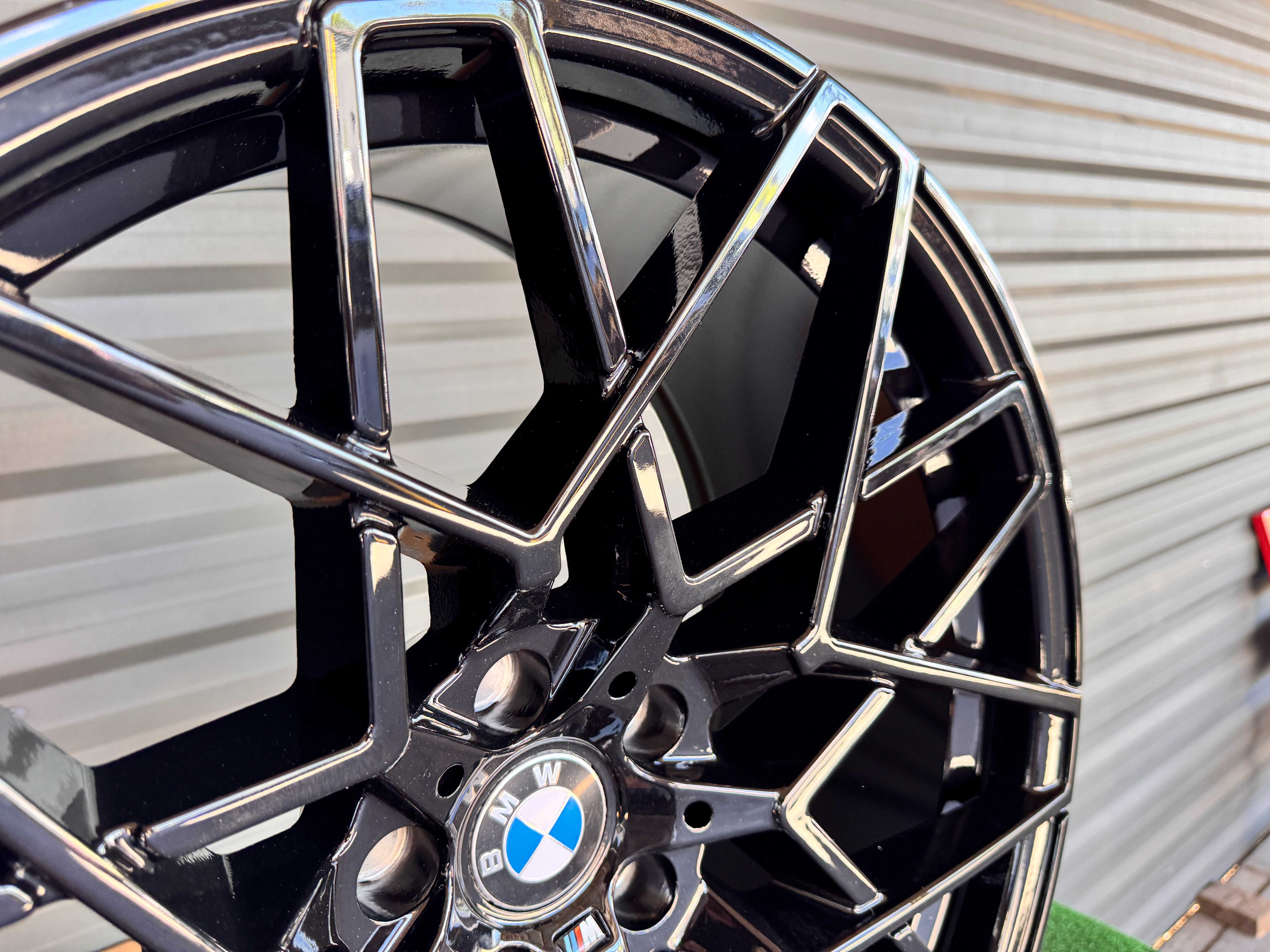 Нові Чорні диски R20 BMW G30 G20 G12 G11 F39 F48 G80 G22 G23 G26 G29