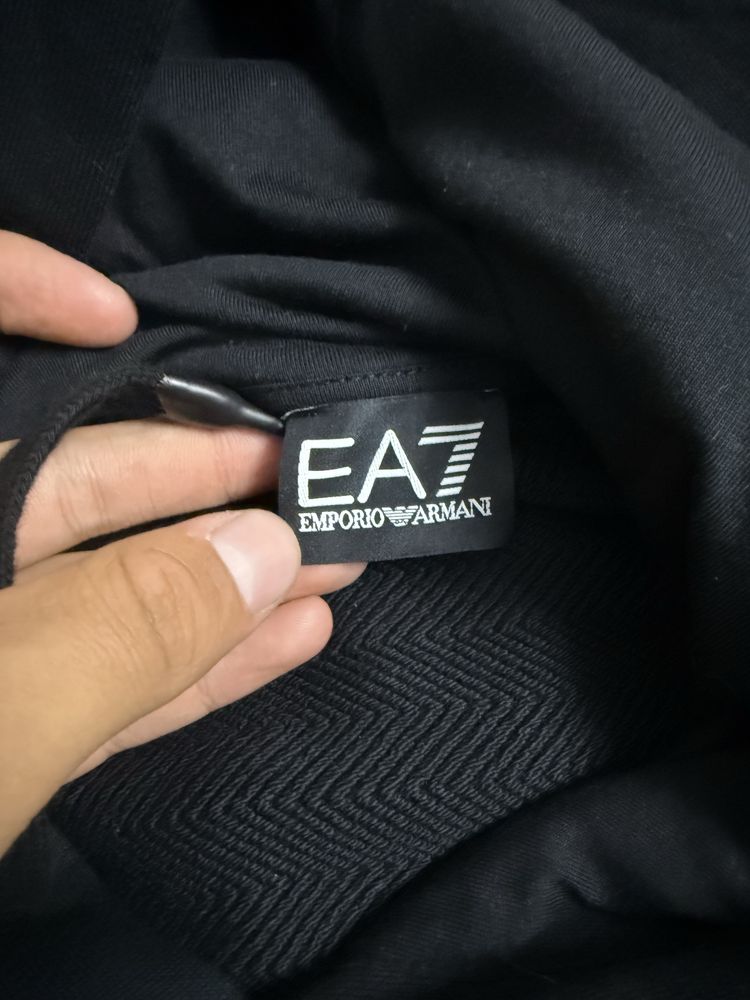 EA7 Graphic Series Худі