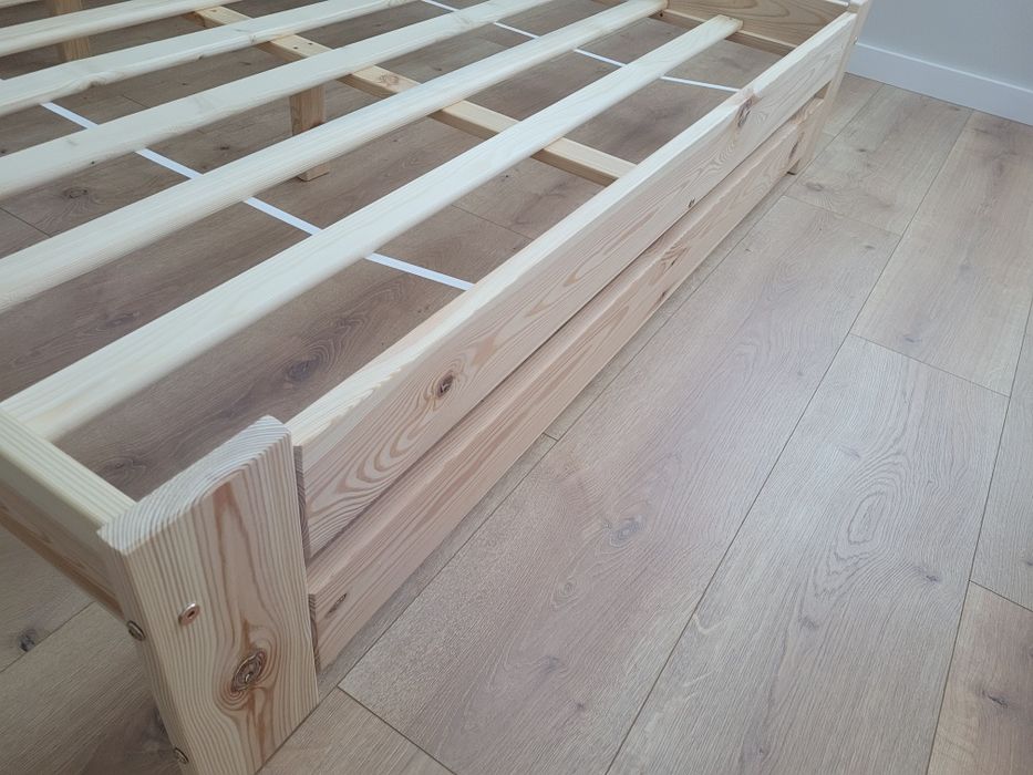 ŁÓŻKO DREWNIANE sosnowe 160x200 + stelaż drewniany