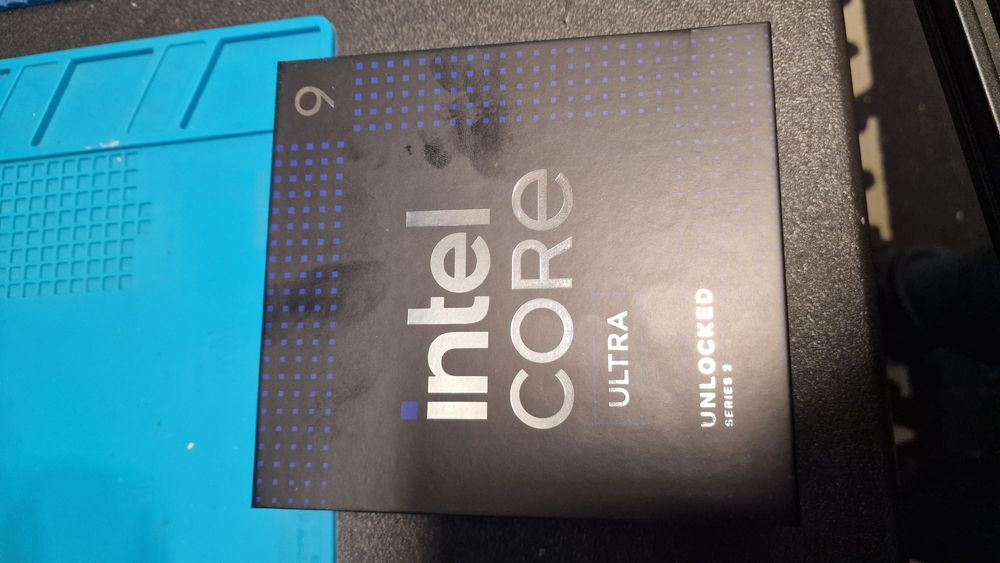 Intel® Core™ Ultra 9 Unlocked - novo Selado - Vendo - Troco