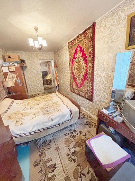 Терміново!!!Продається 2 кім , дендропарк, 19 школа