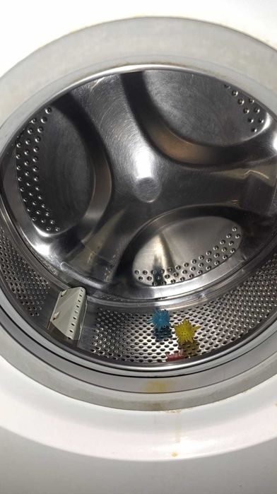 Продам пральна машина Indesit можна на запчастини