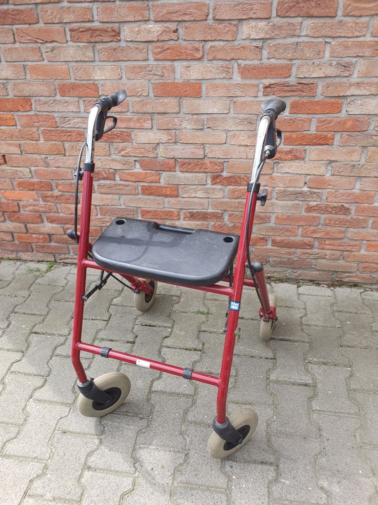 Balkonik Chodzik dla osób starszych