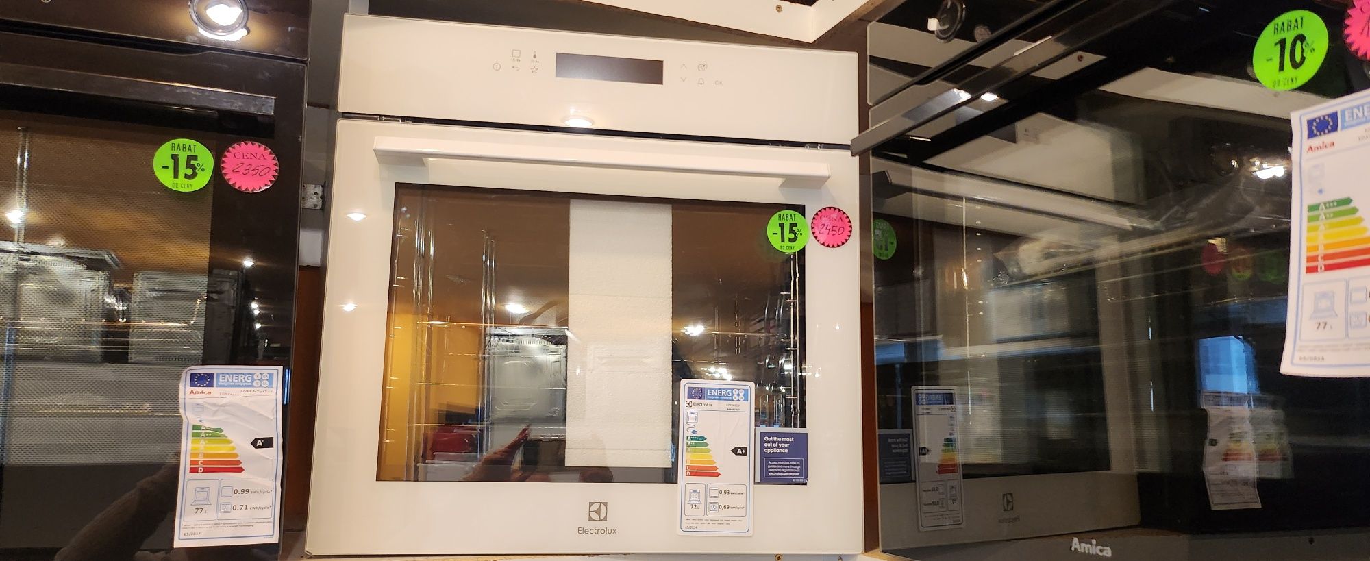 JANKI, ul. WSPÓLNA 6 Piekarnik Electrolux biały
