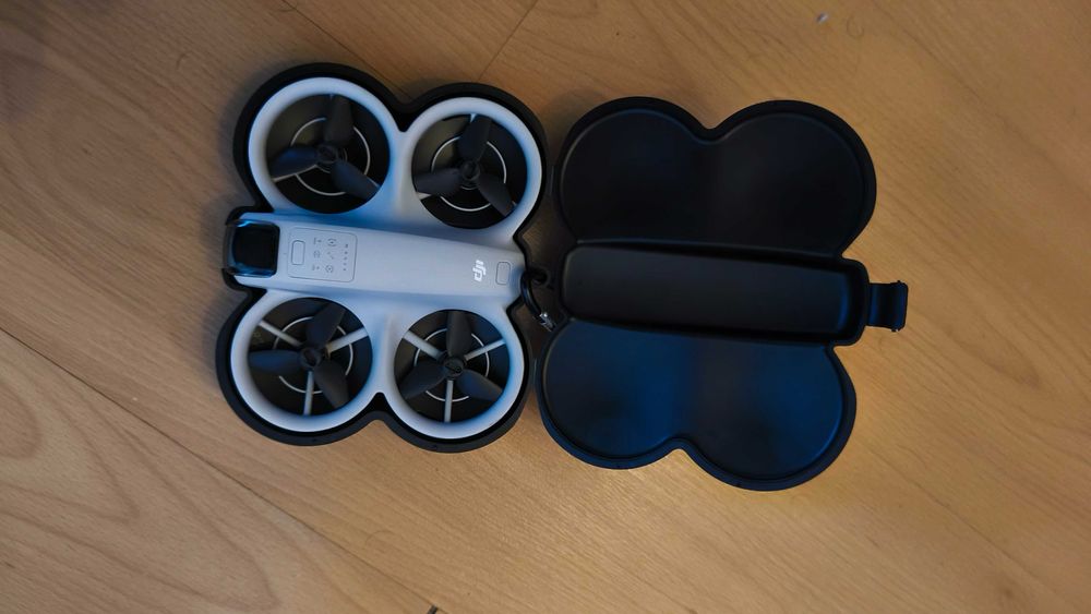 DJI Neo + Extras | Estado Novo | DJI Care Incluído