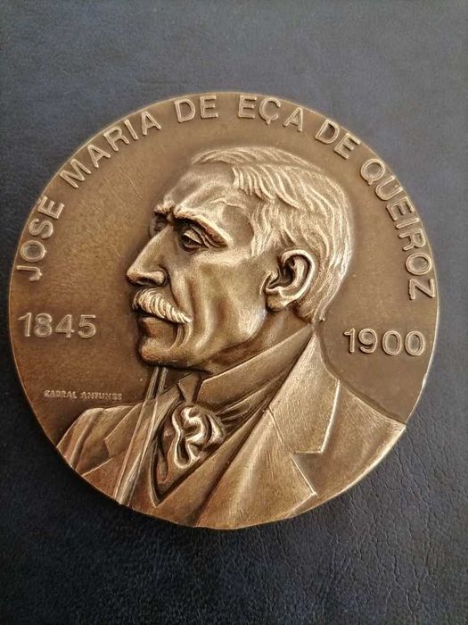 medalha Eça de Queirós do circulo de leitores