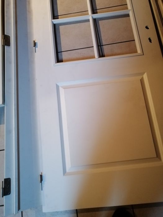 Drzwi drewniane białe lewe KOMPLETNE