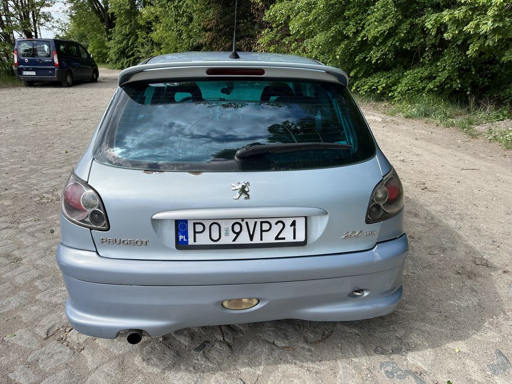 Peugeot 206 rocznik 2004