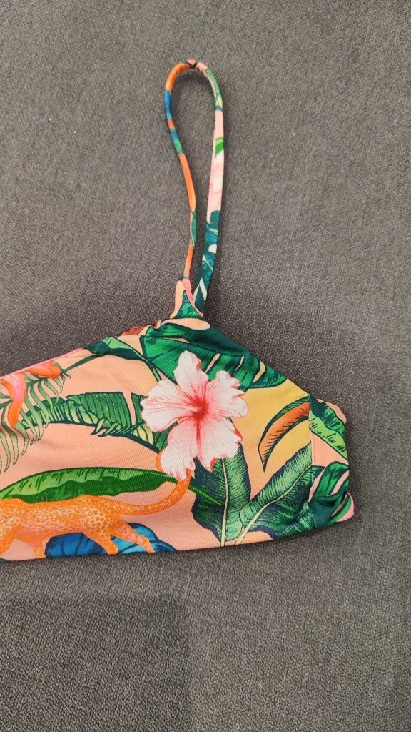 Top/ parte de cima bikini Tezenis tamanho S