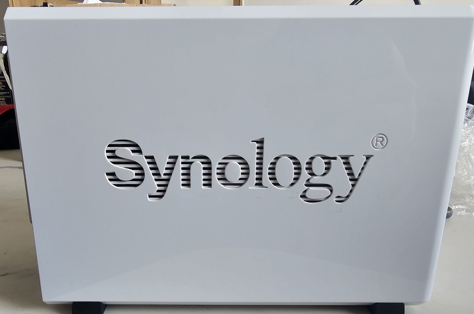 Serwer Nas Synology DS220j + dysk ST4000VN008