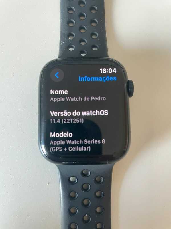 Apple Watch Séries 8 (GPS + Cellular)