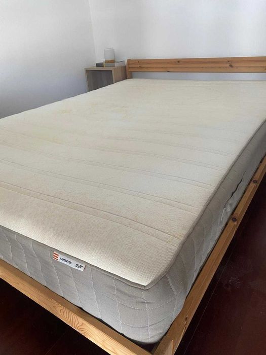 colchão casal Ikea HAMARVIK