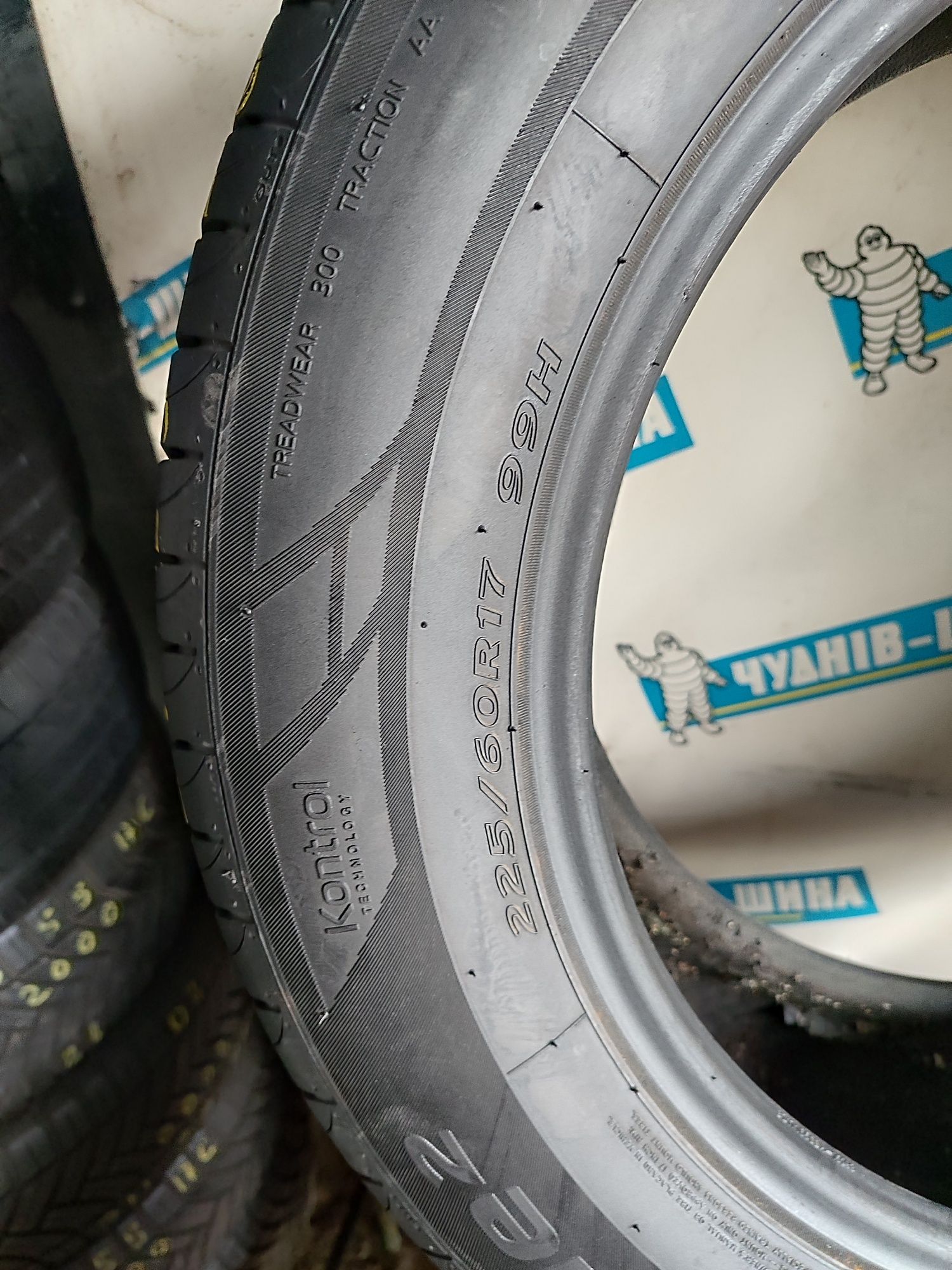 Шини hankook 225 60 r17 стан нових