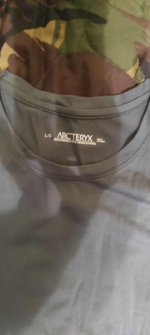 Arcteryx long sleeve PHASE SL. Rozm. L. Koszulka termiczna