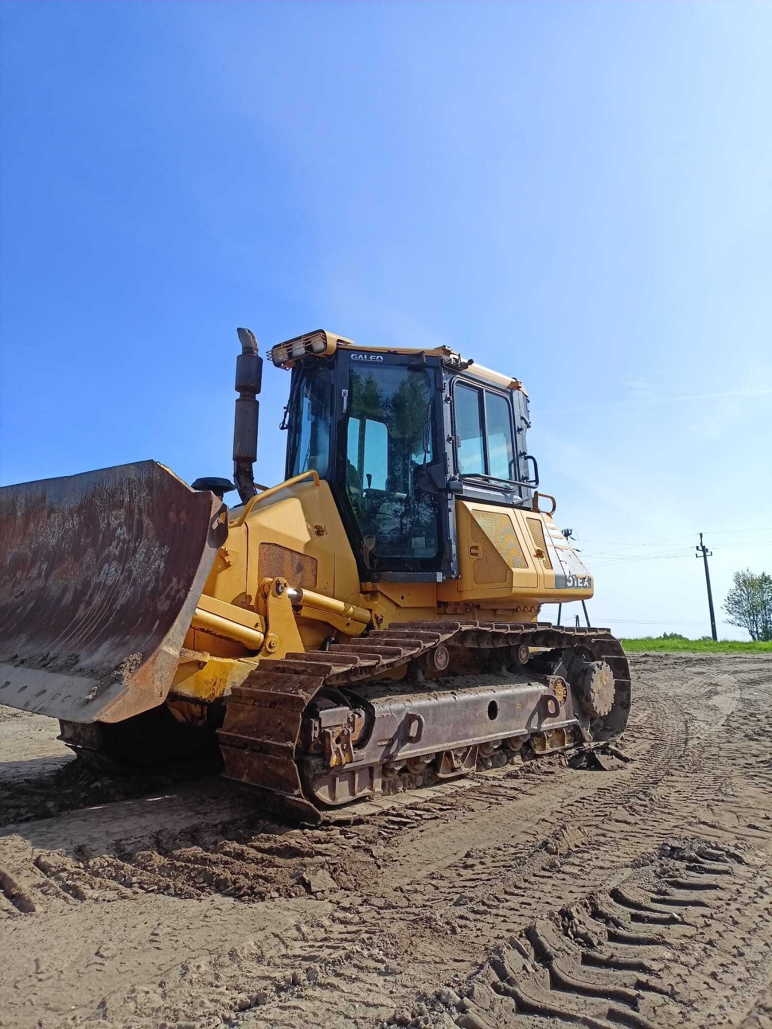 Spycharka gąsienicowa KOMATSU D51EX-22 Rok2007