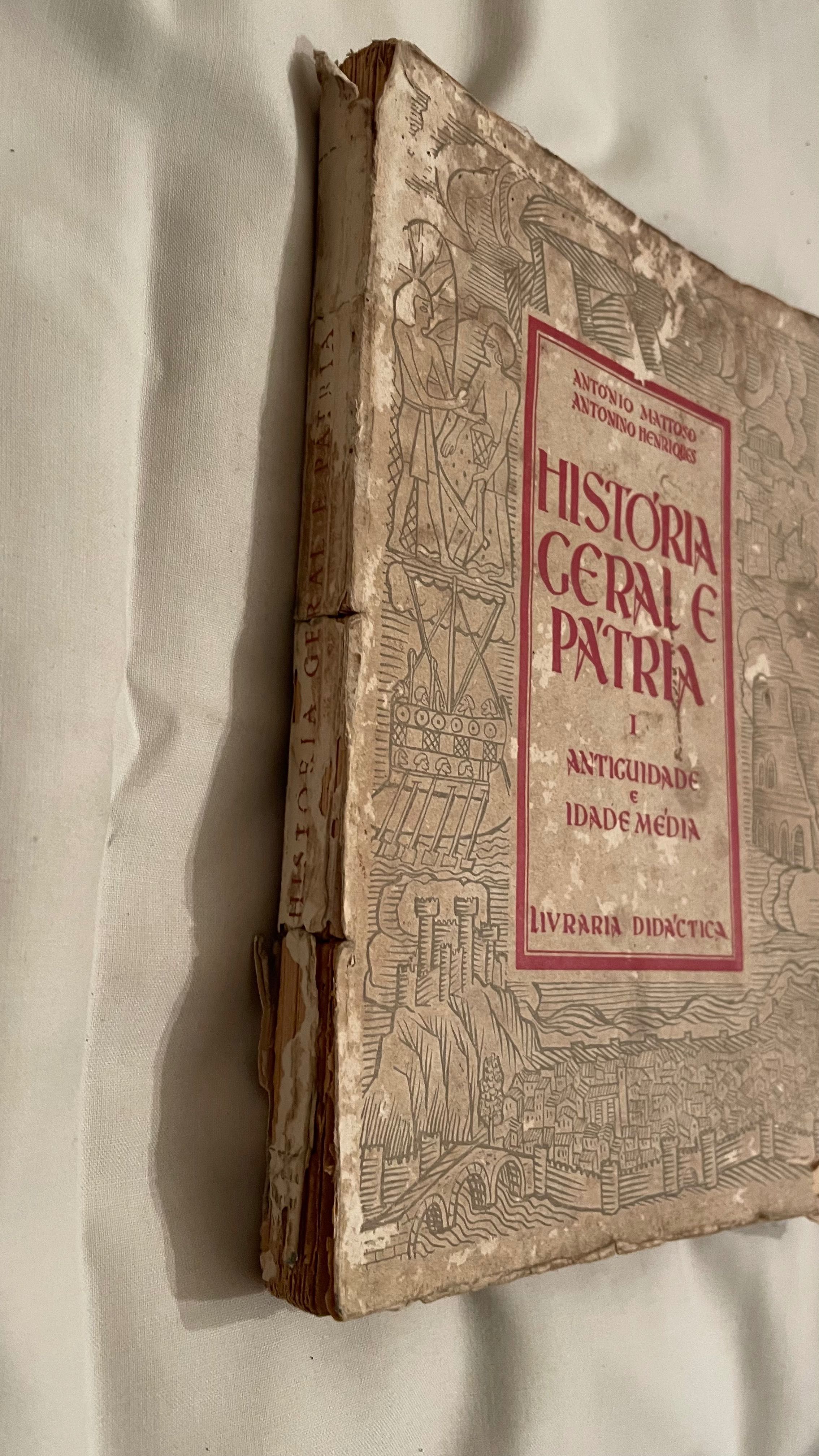 Livro História Geral E Pátria I