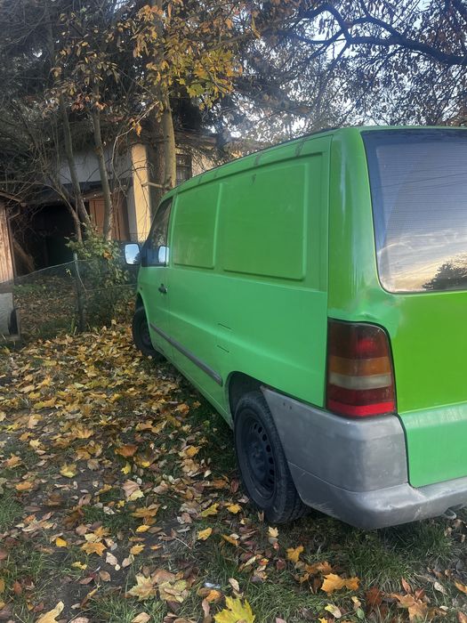 Mercedes  benz vito