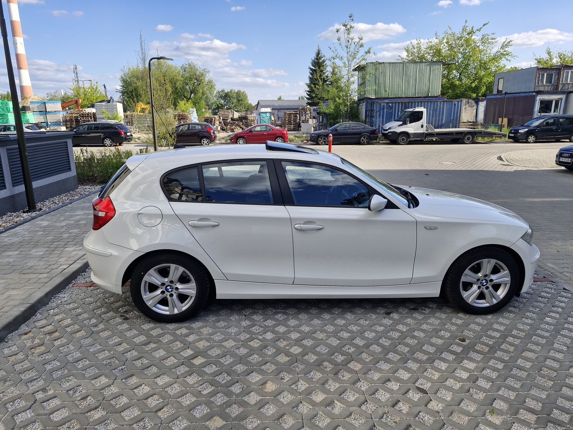 BMW serii.1 e87 zadbana doinwestowana