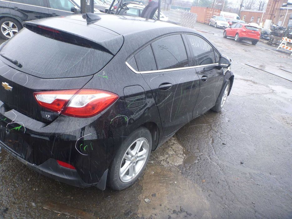 Разборка шрот Chevrolet Cruze LT 2018 D2LC 2nd gen