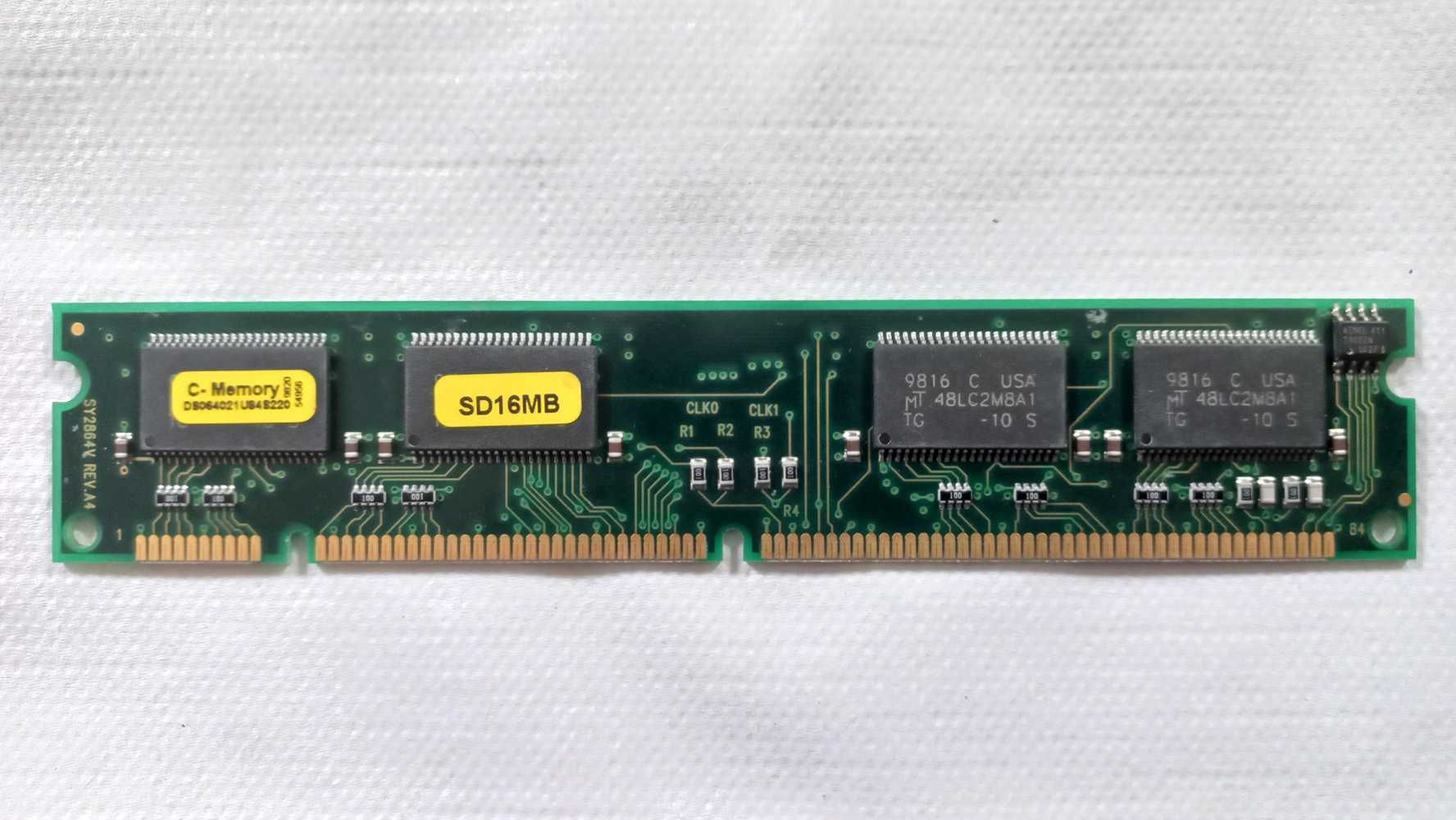 Pamięć RAM C-Memory DS064021US4S220 SD16MB 168pin