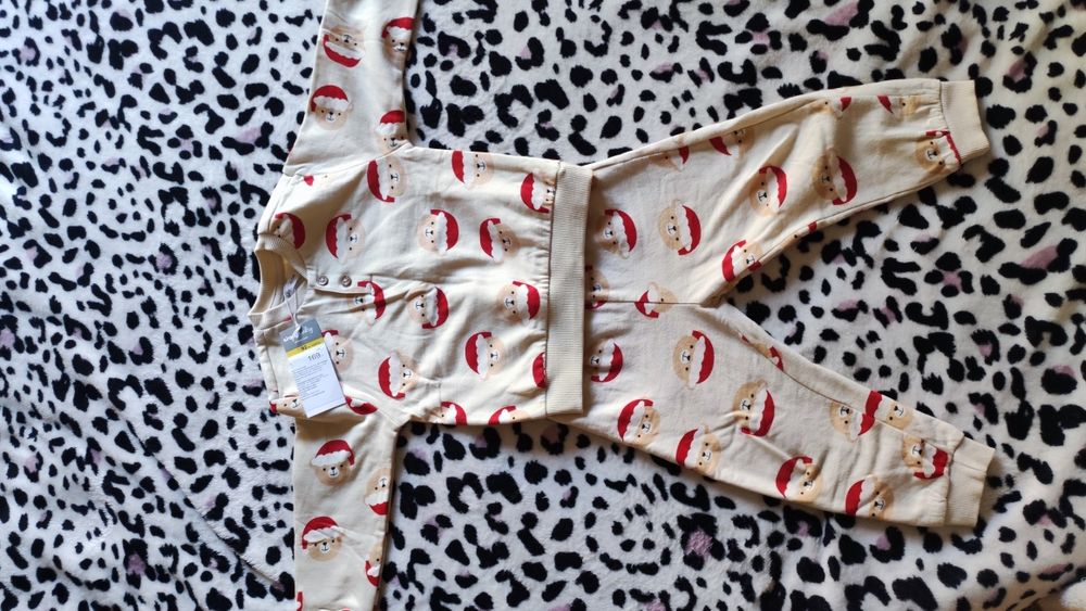 Костюм на флісі 92 р новорічний набір штани і кофта