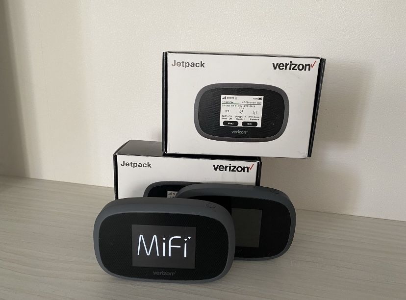 Wi-Fi роутер Novatel Wireless Jetpack MiFi 8800L
