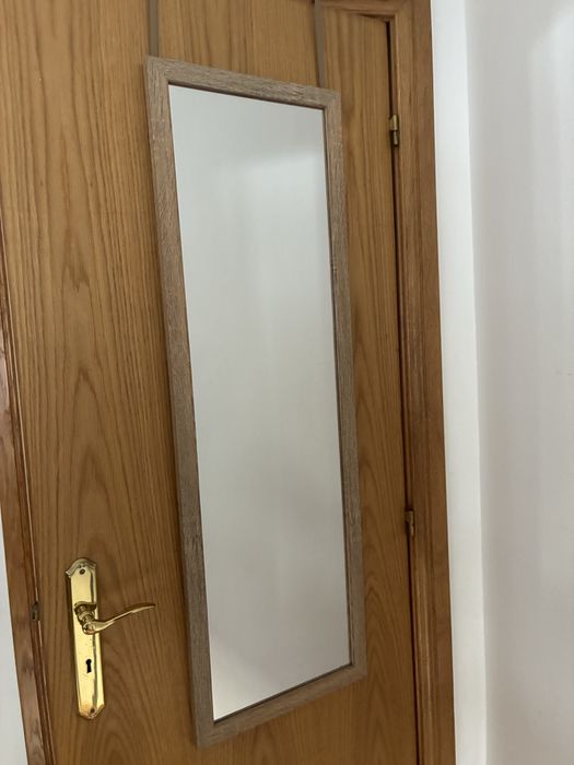 Espelho de pendurar em porta
