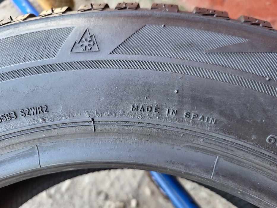 185/65/15 R15 BRIDGESTONE Blizzak LM001 4шт ціна за 1шт шини