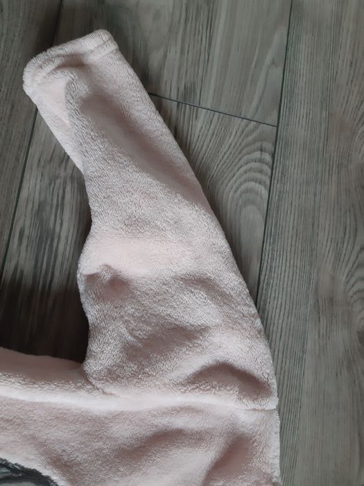 Piękna ciepła bluza