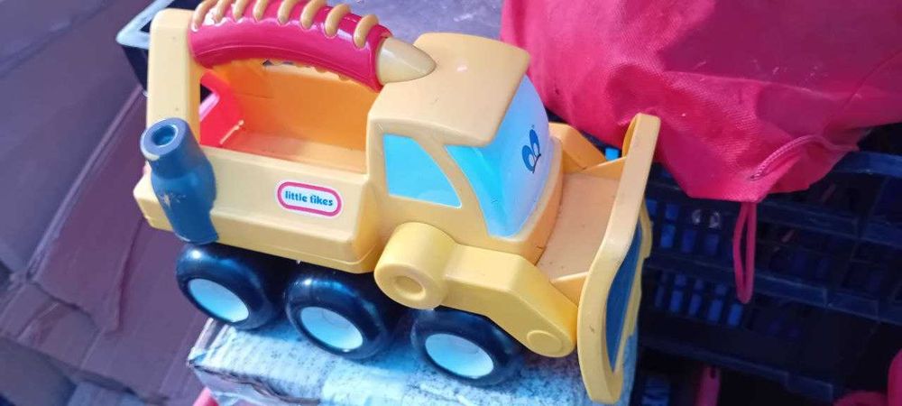 Brinquedos para vender ou trocar